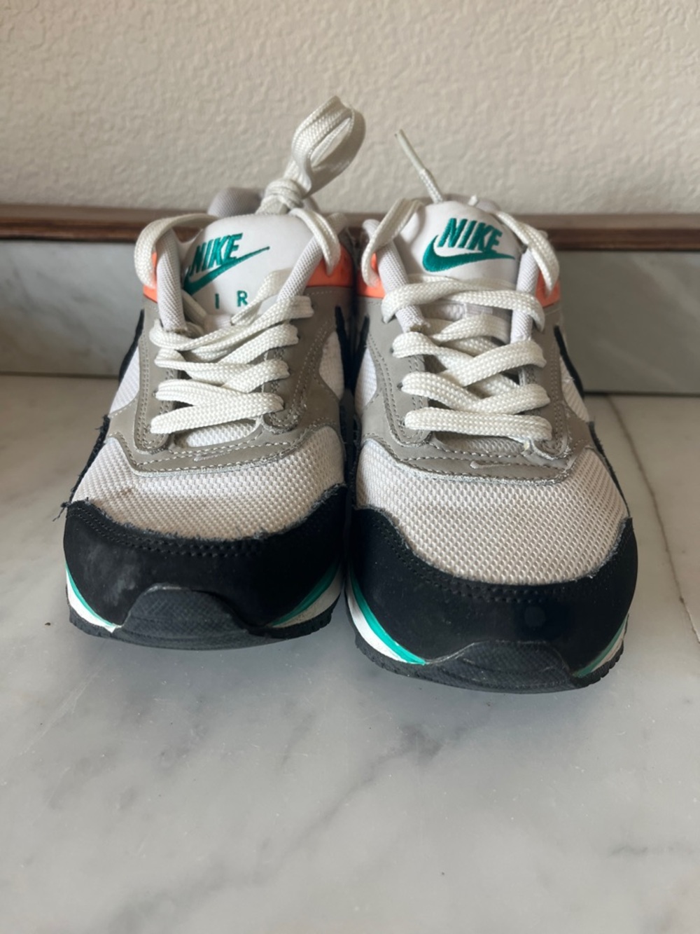 Nike Air Max Correlate Women's Shoes White/New Green/Bright Mango/Black  5.5 - Picture 6 of 9